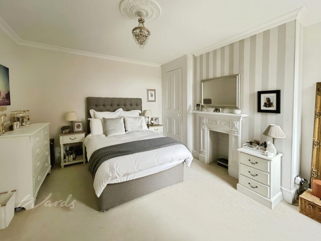 bed 1