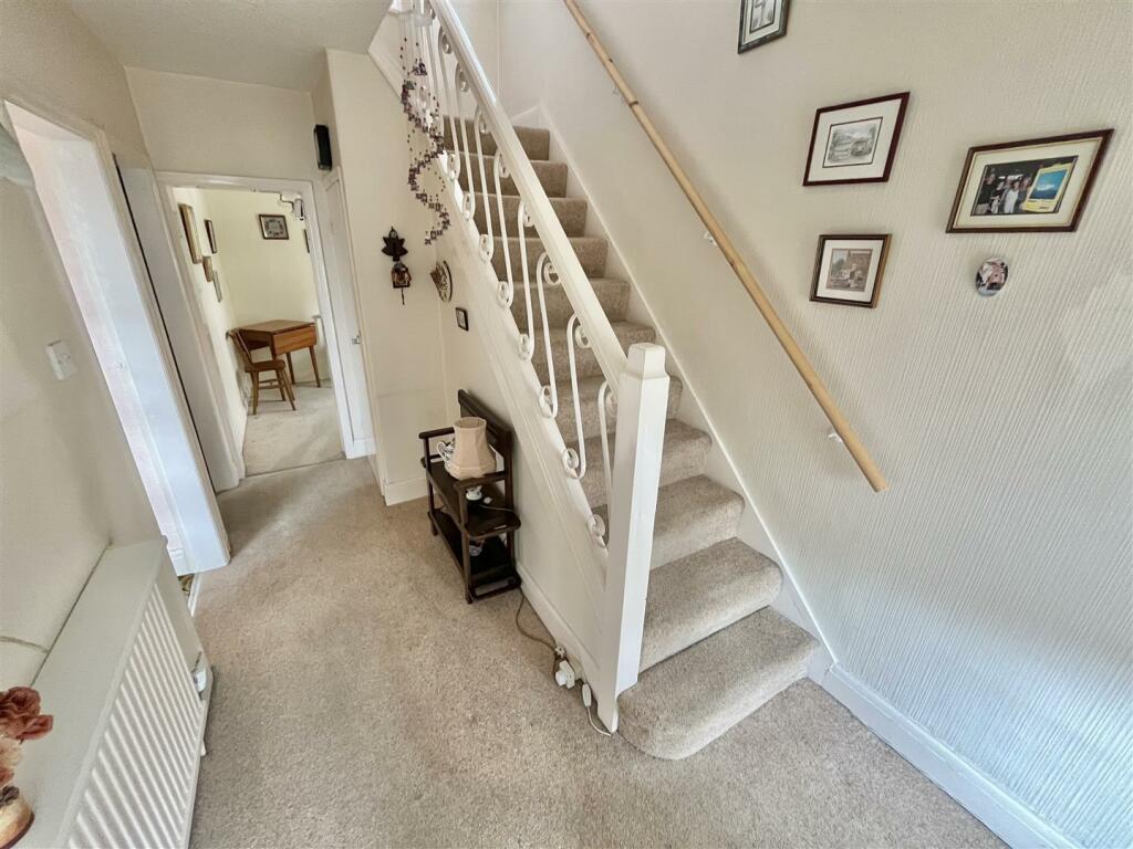 Entrance Hall 2