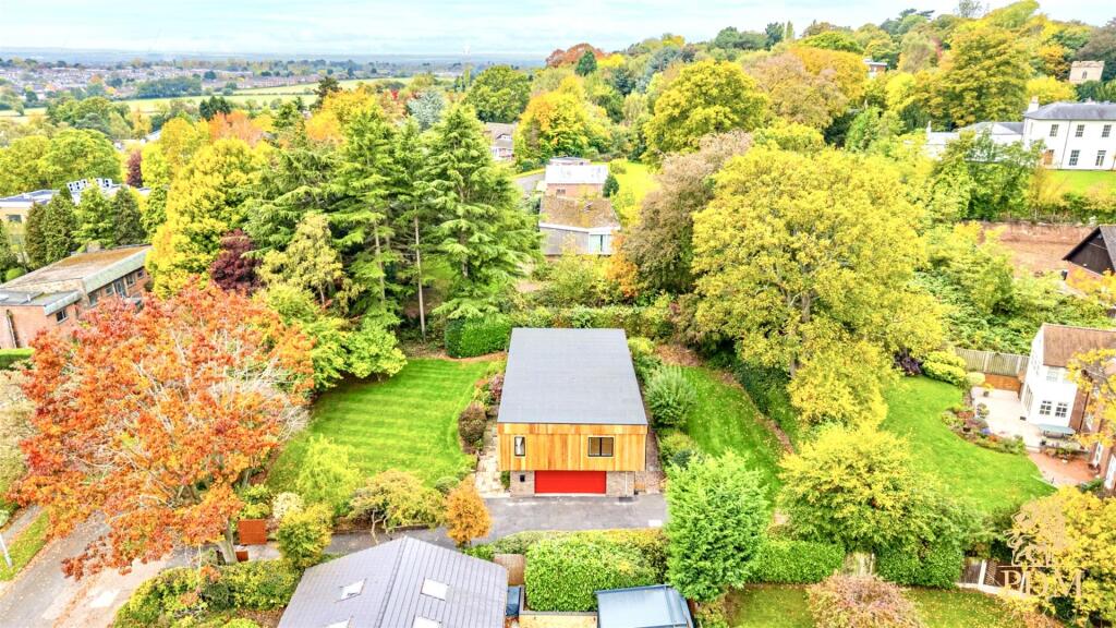 8 Fern Close, Bramcote, Nottingham, NG9 3DF