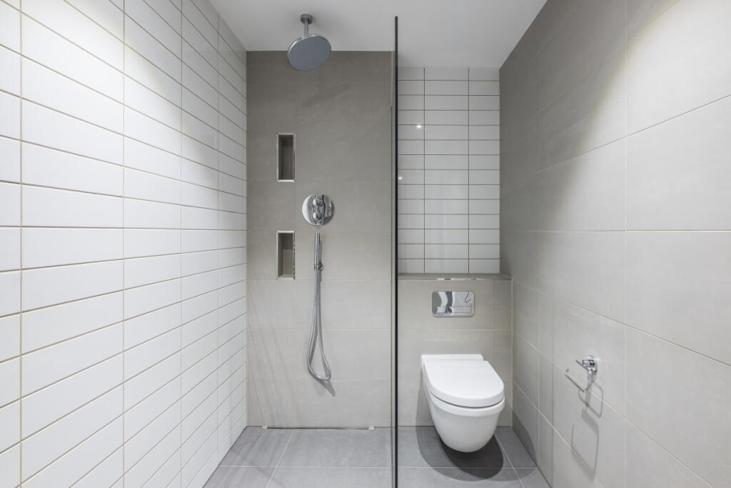 shower 2