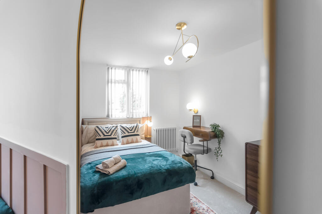 Noreen 127 Hitchin R