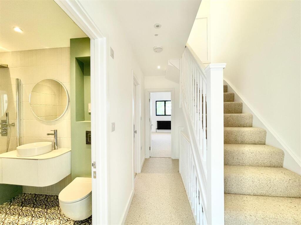 WhatsApp Image 2025-05-01 at 11.29.21.jpeg