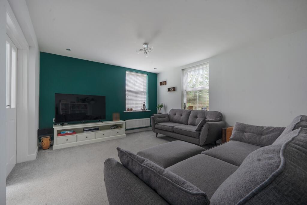 9-1349621-9-68c93bf84650d-ARW-9