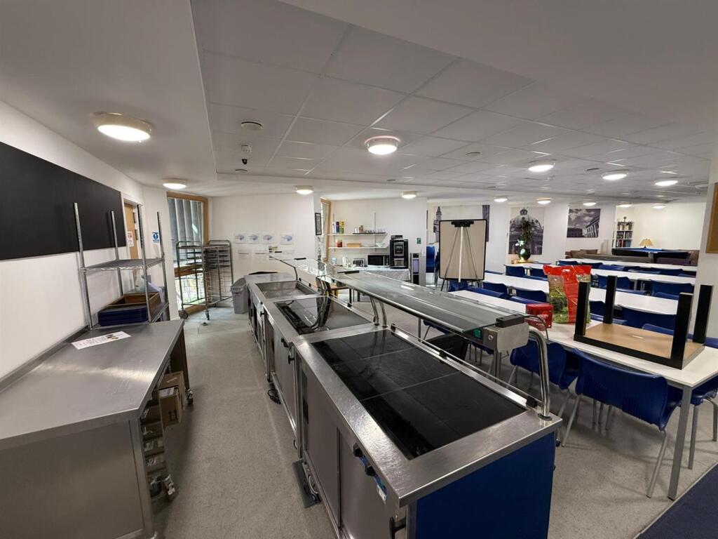 WhatsApp Image 2025-09-05 at 7.42.15 PM.jpeg