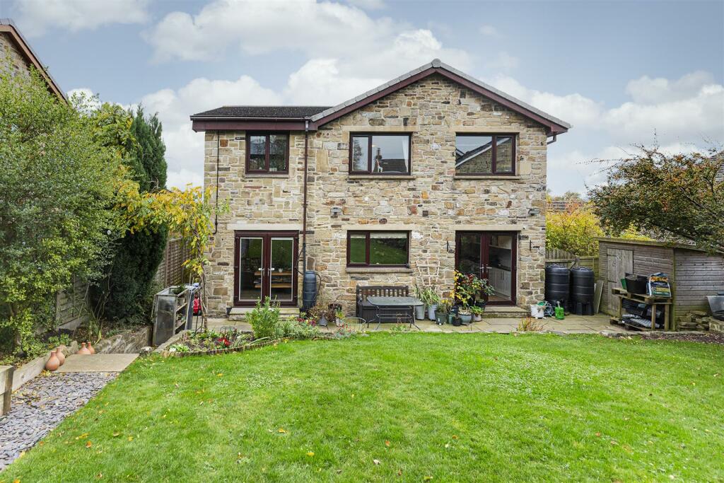 Bramleys Estate Agents - Maple Grove (1).jpg