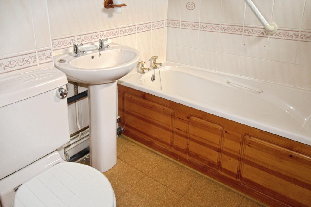 Upstairs bathroom