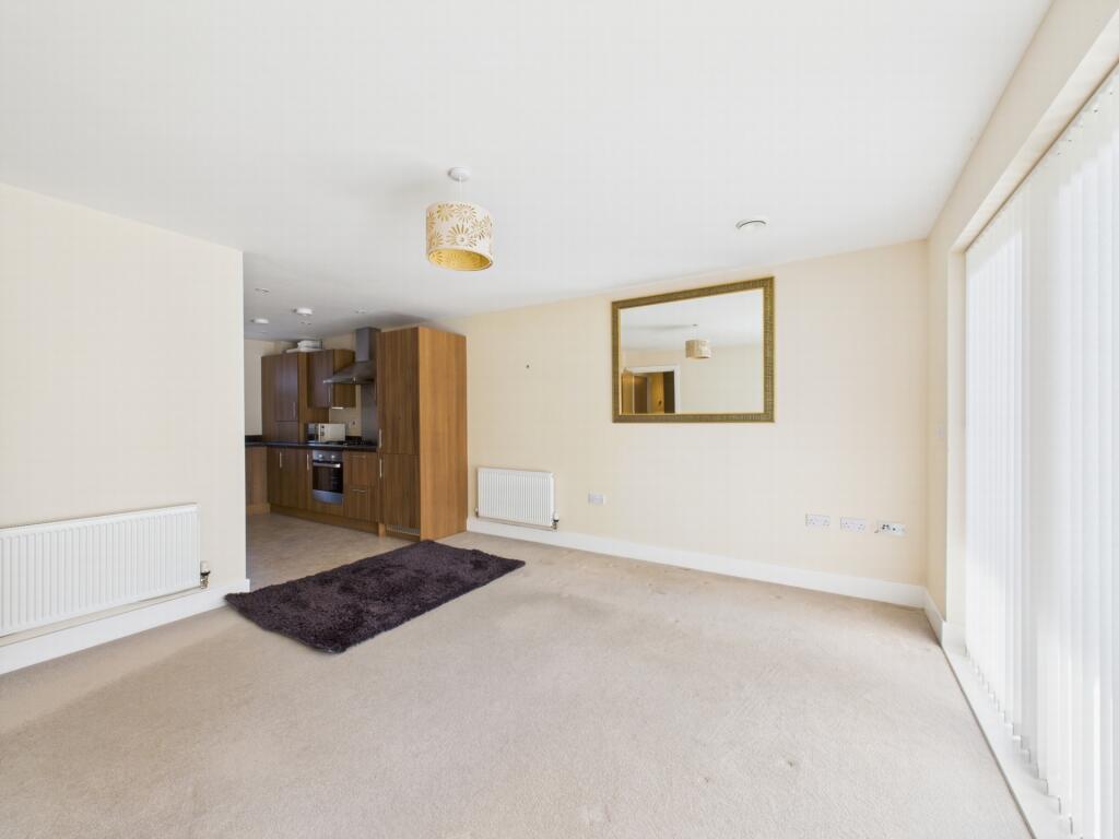 Sitting room 5