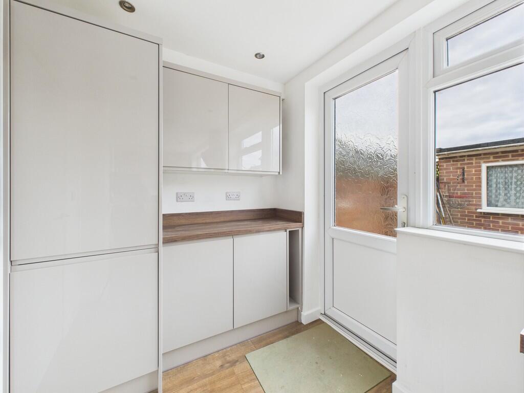 CAM05068G0-PR0044...