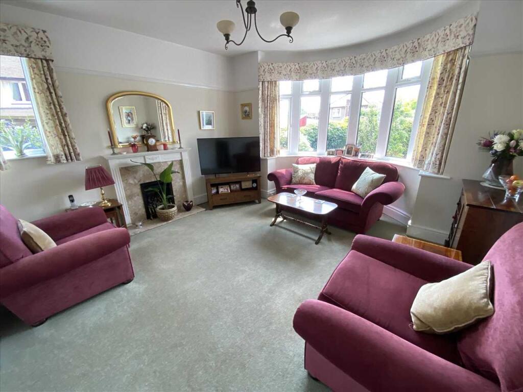 Lounge: