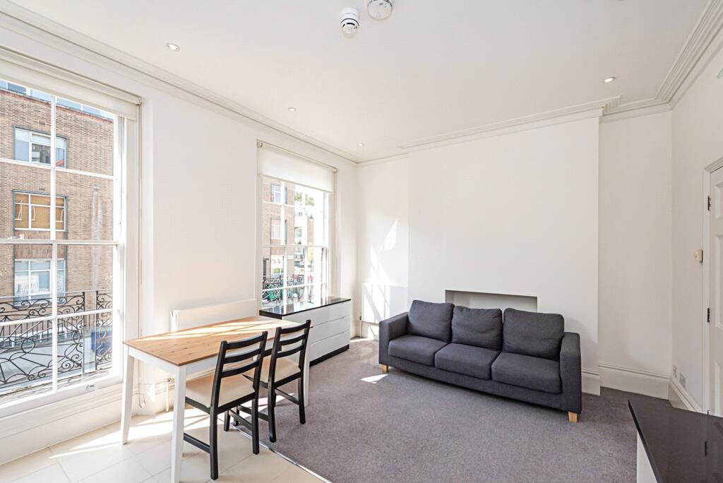 Kitchen/Reception