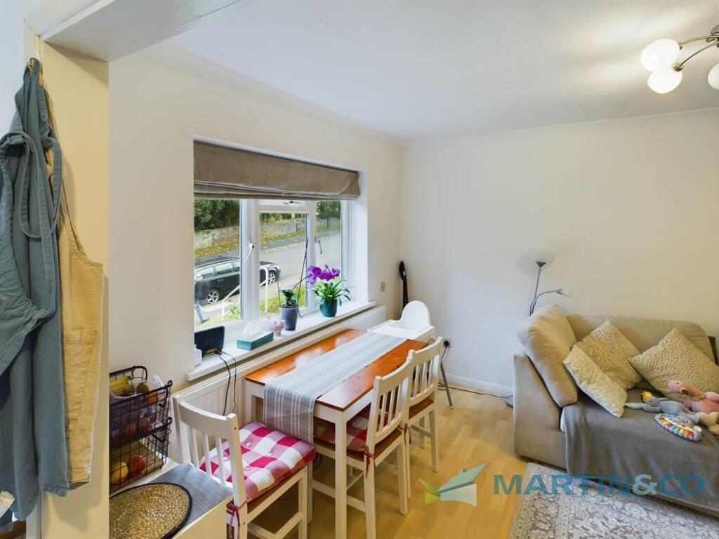 CAM02145G0-PR0030...