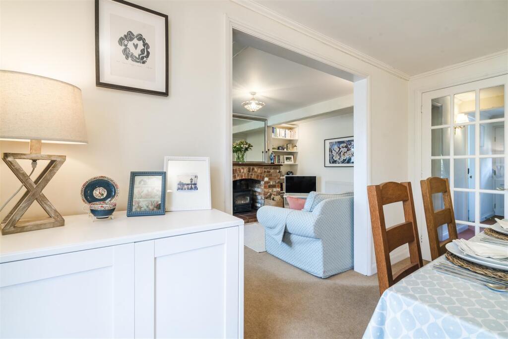 OLD YEW COTTAGE-36.jpg