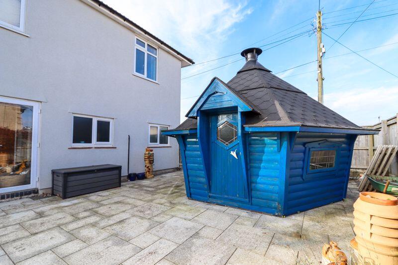 Hobbit House/Yurt