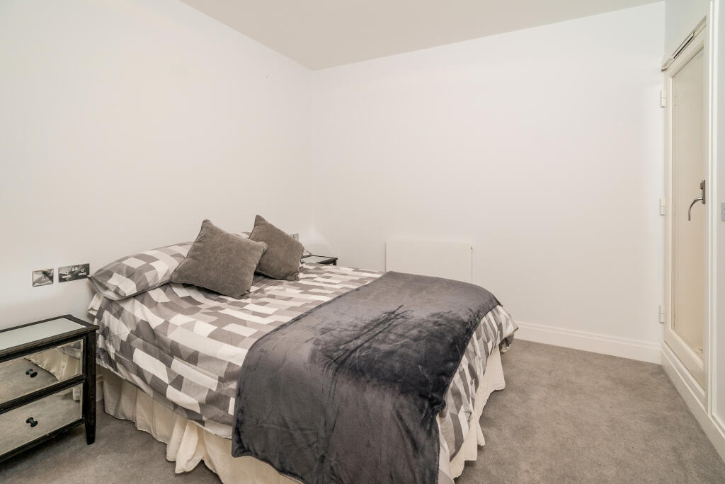 86779f1a-4d20-4e87-b