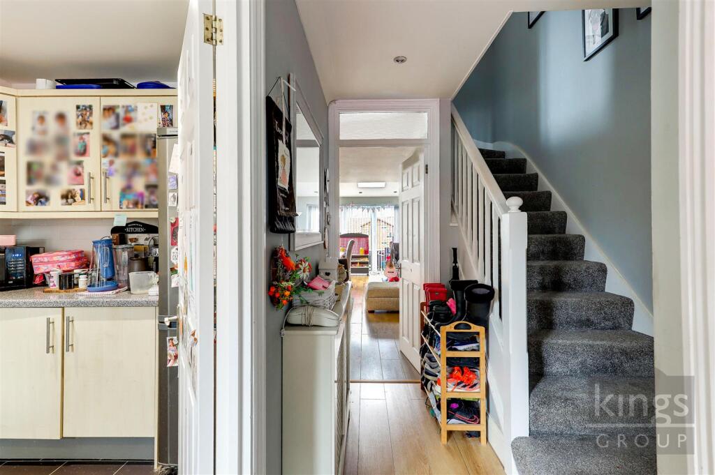 Entrance hall.jpg