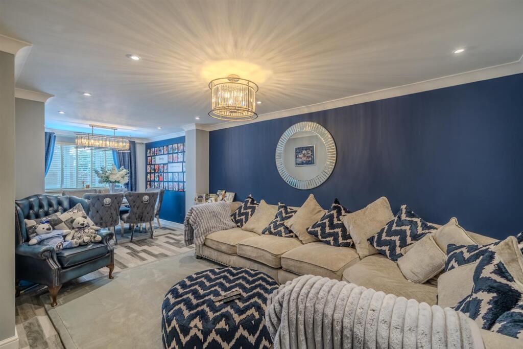 40 Spring Grove-8.jpg