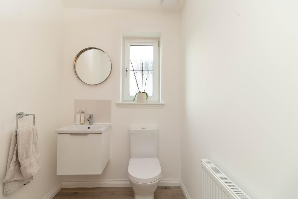 Cloakroom WC