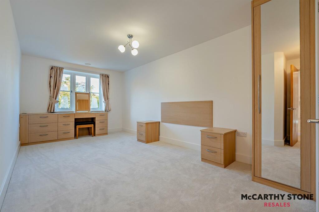 8624307-interior10-800.jpg
