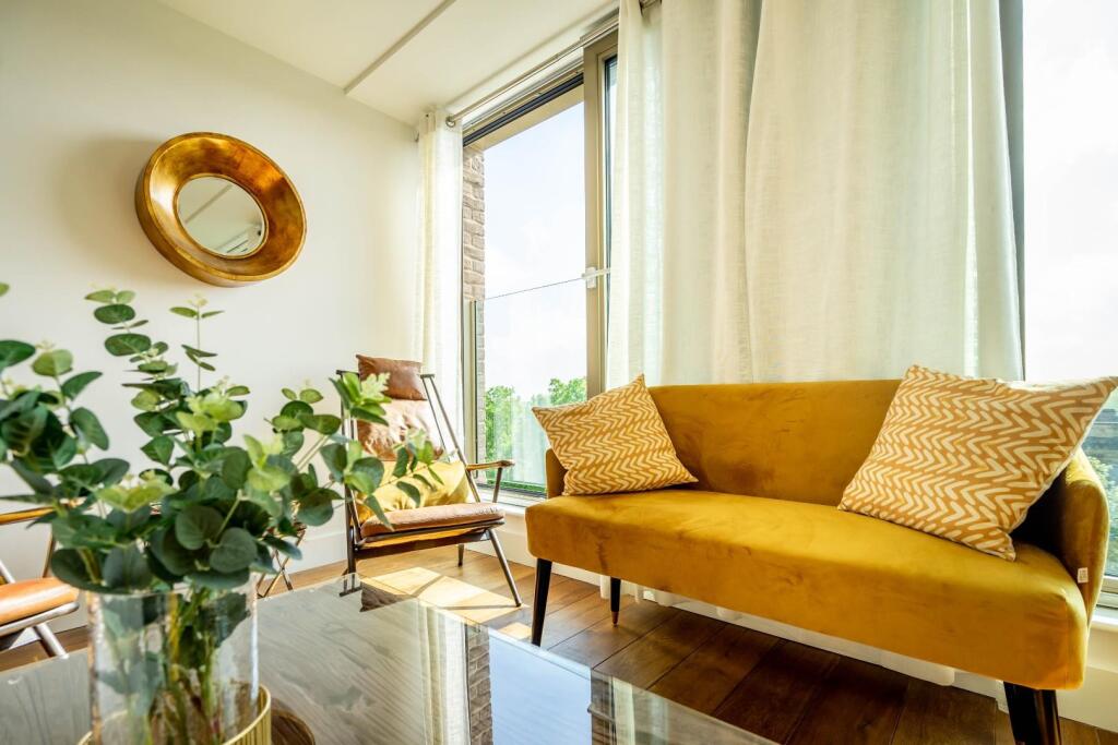 Ryedale House-11 (003).jpg