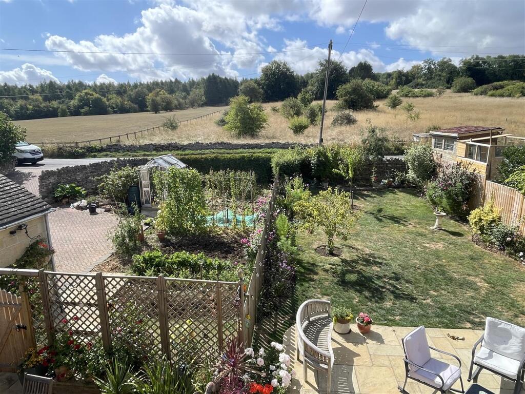 Outlook to front.JPG