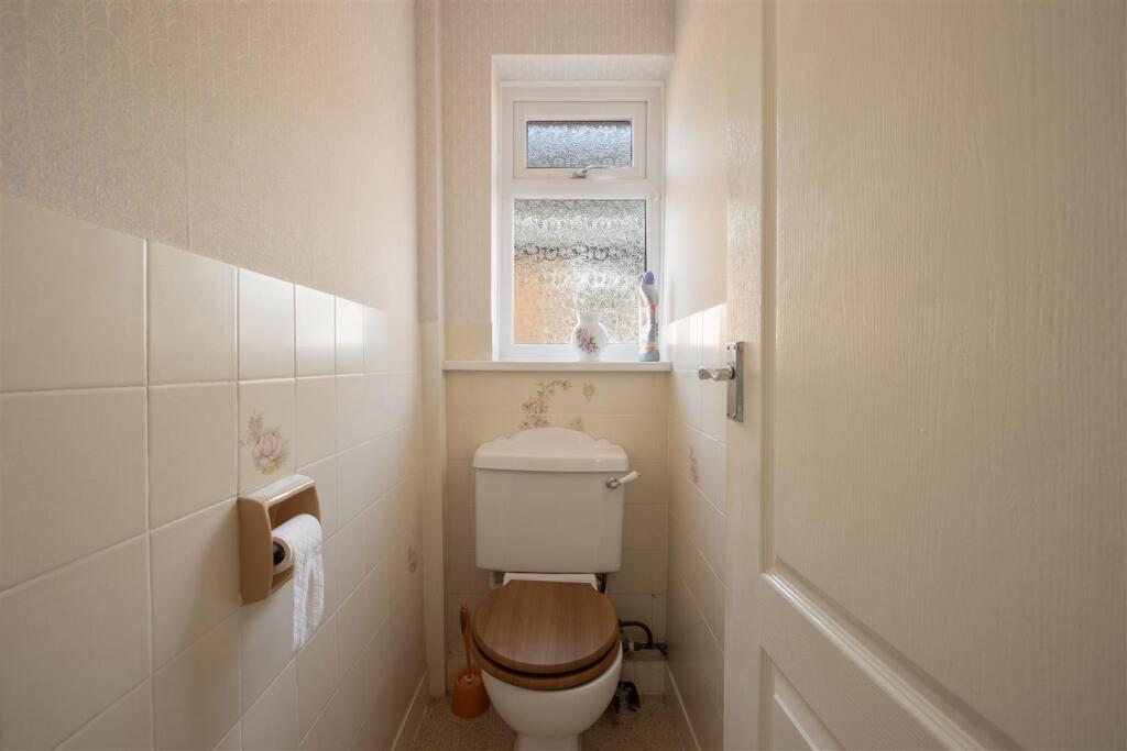 Separate WC