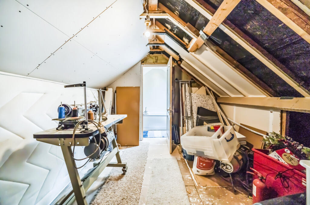 1324439-14-6877c4...