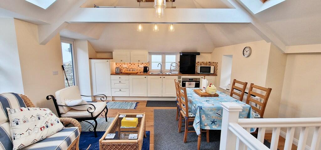 Cottage - Open Pl...