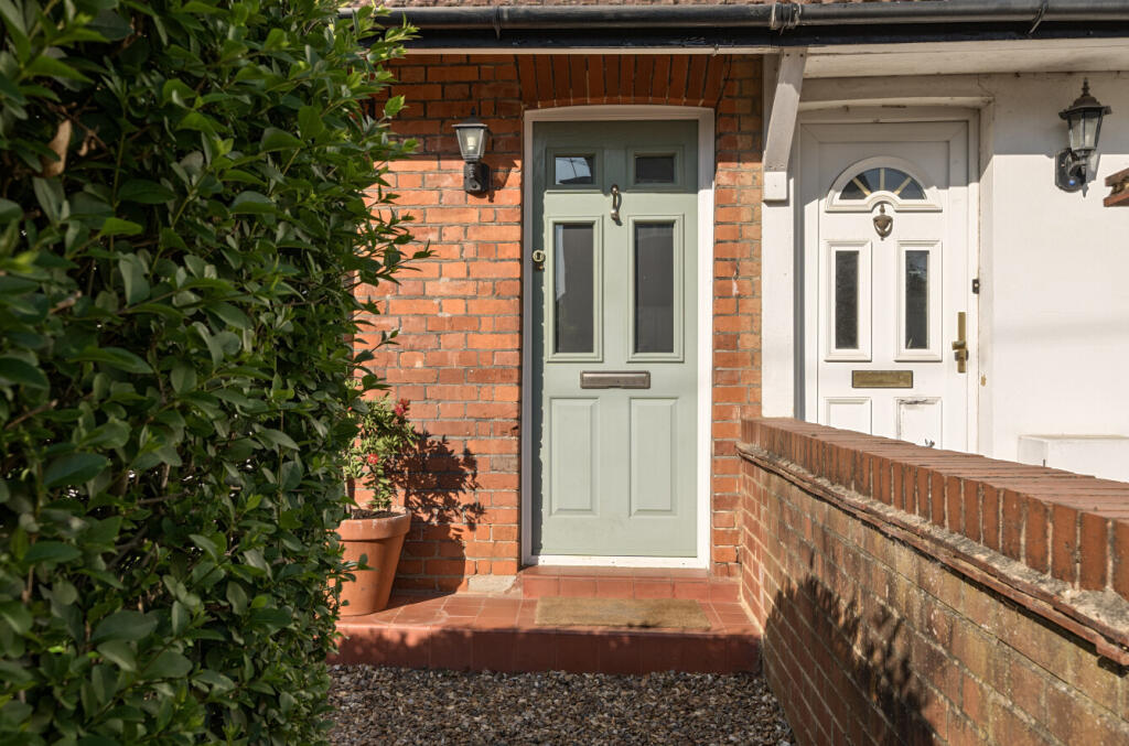 1278682-1-6824c75...