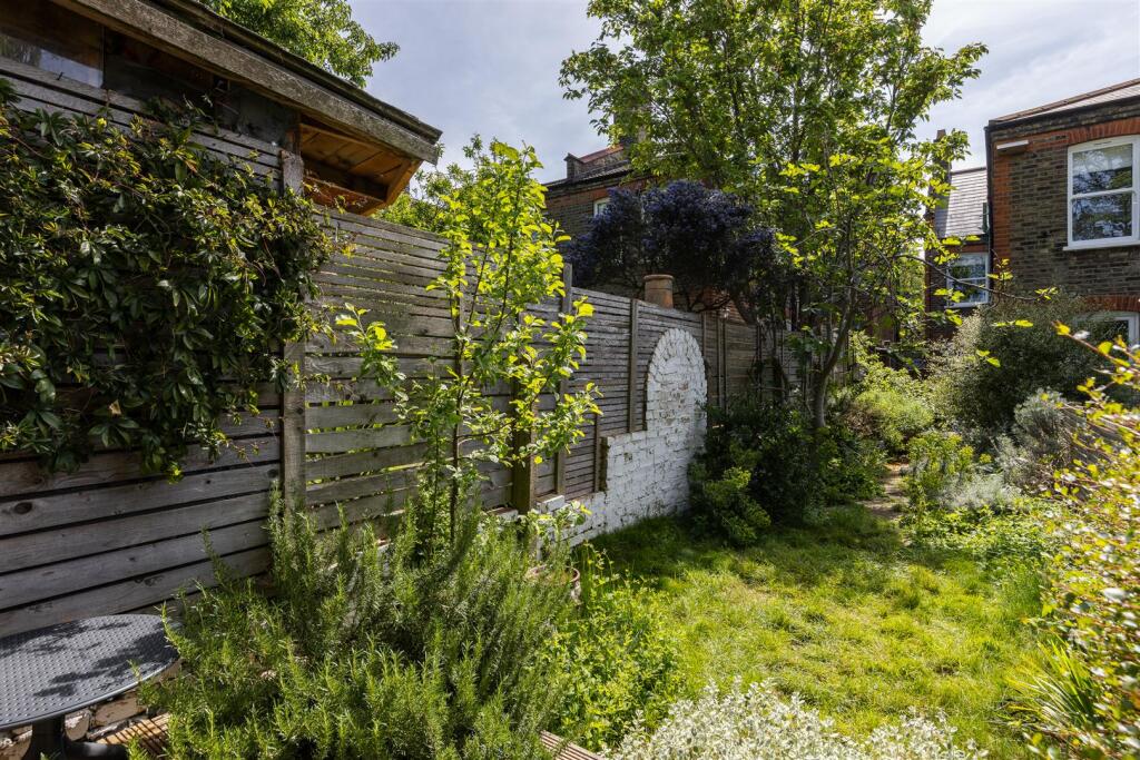 Wetherden Street, E17