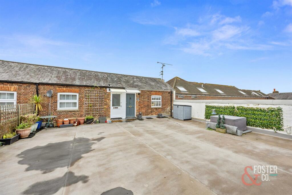 Elm Lodge, 1_010.jpg