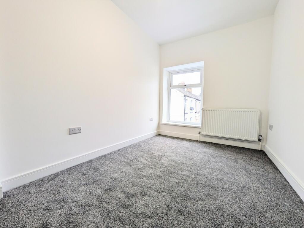 PXL_20241220_132316108.MP~2