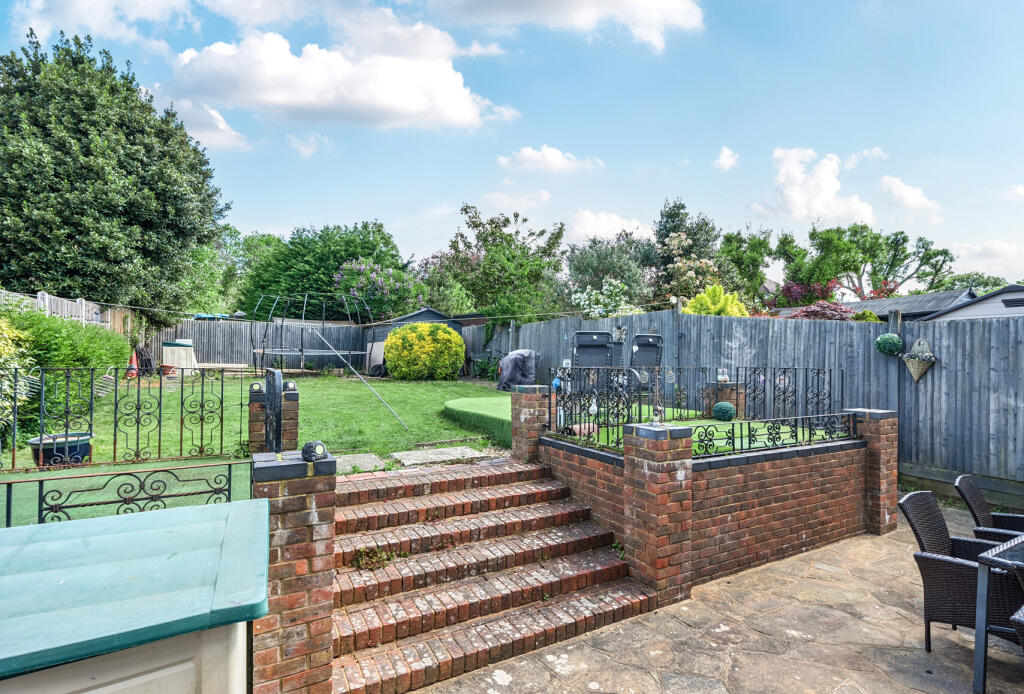 3-681b36f3a6d3a-1...