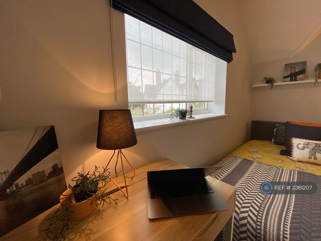 Black Out Blinds