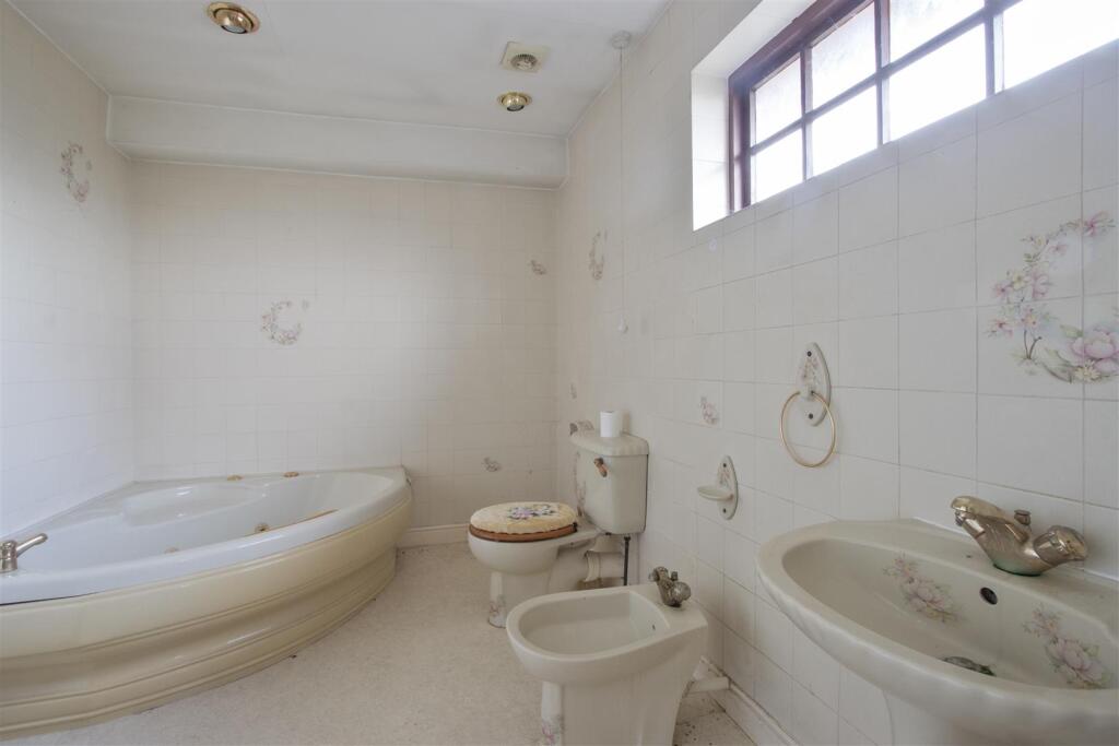 Family Bathroom