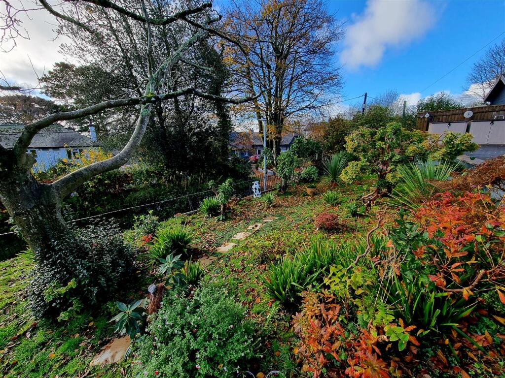 Garden 1.jpg