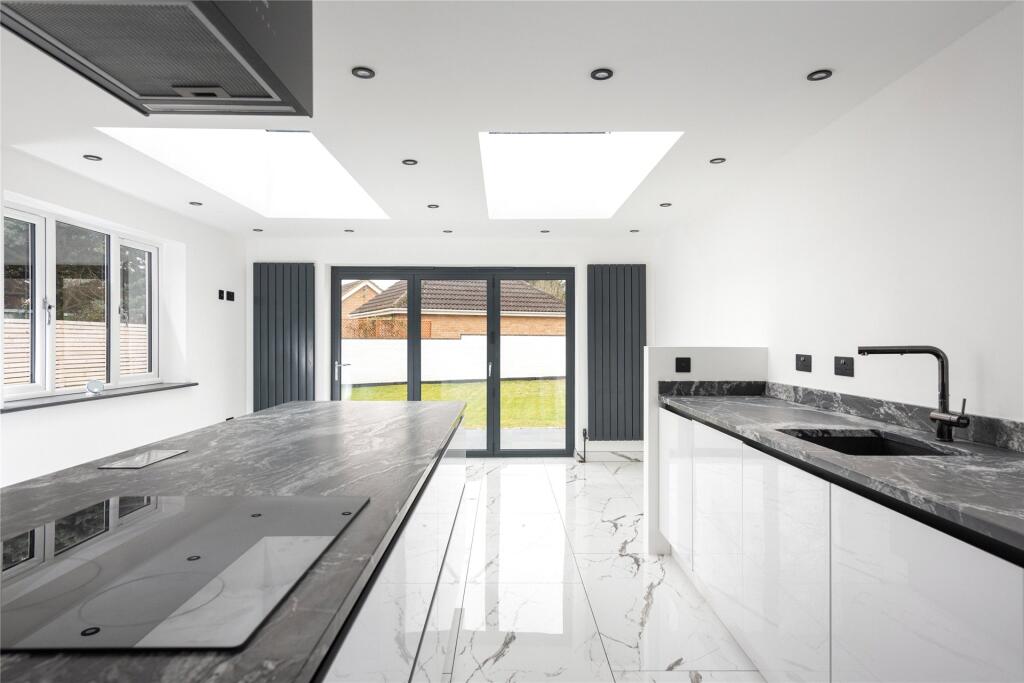 Kitchen/Breakfast