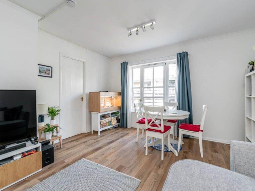 53652_Flat3-4-Hopeto