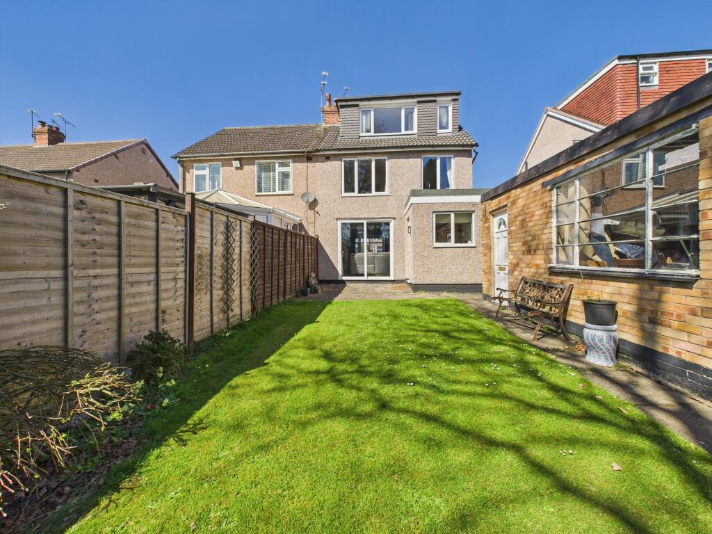 CAM05192G0-PR0042-STILL045