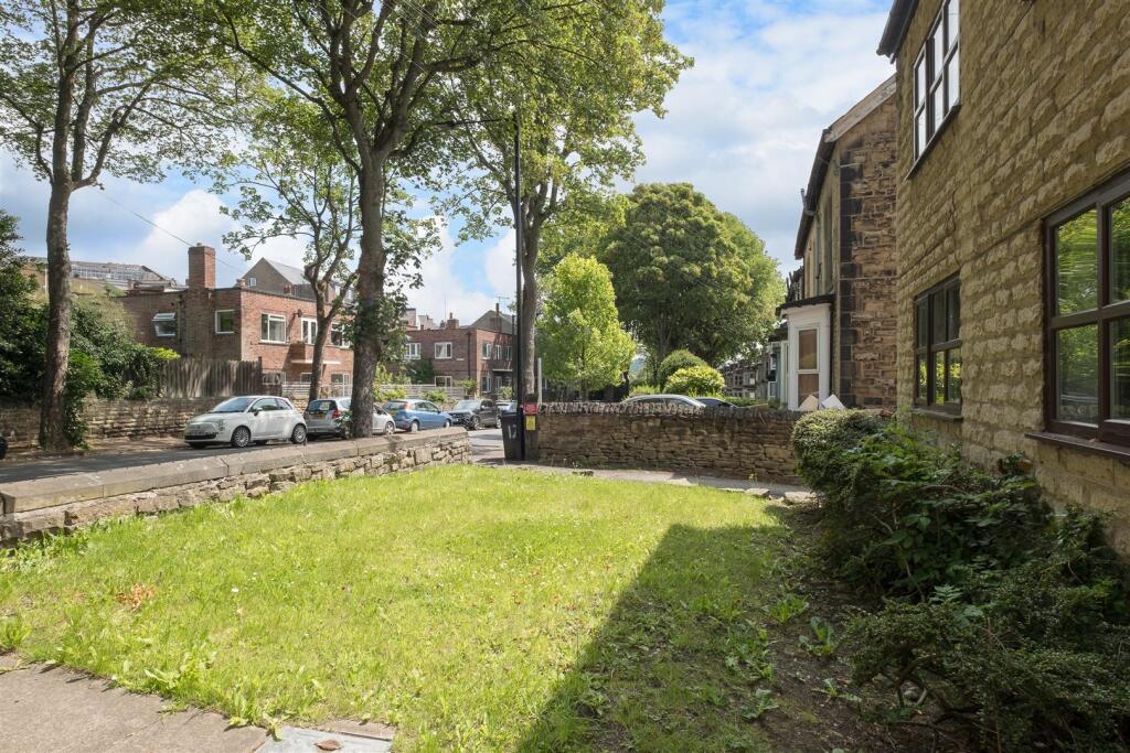 untitled (4 of 4).jpg