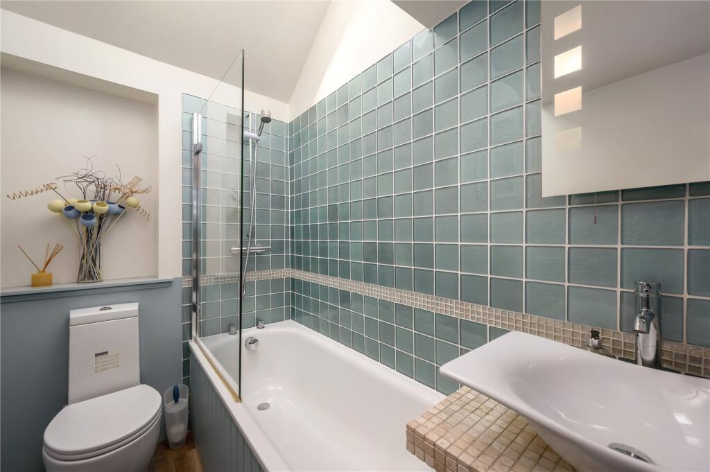 Top Floor Bath