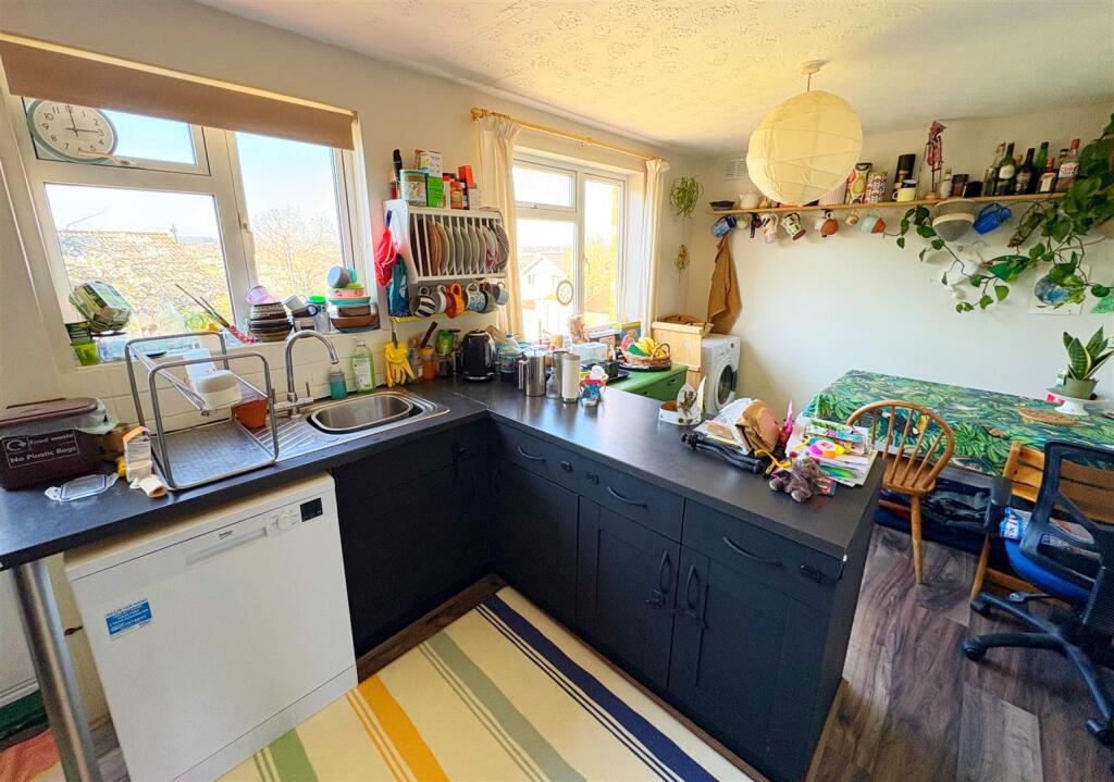 Kitchen_Breakfast room (1).jpg