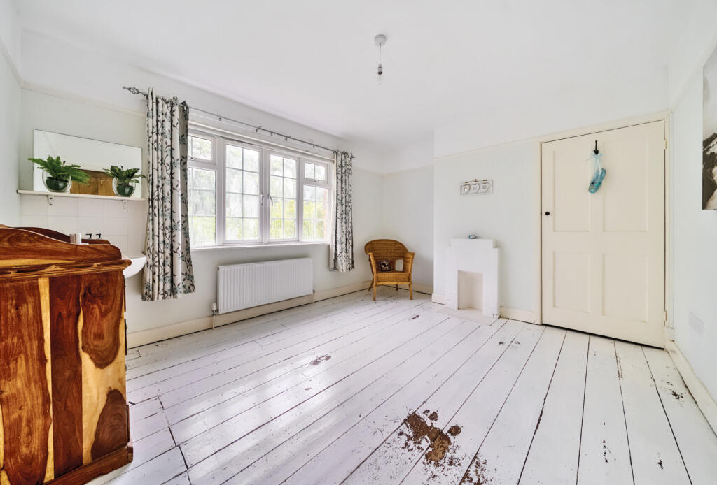 1332745-19-68887a...