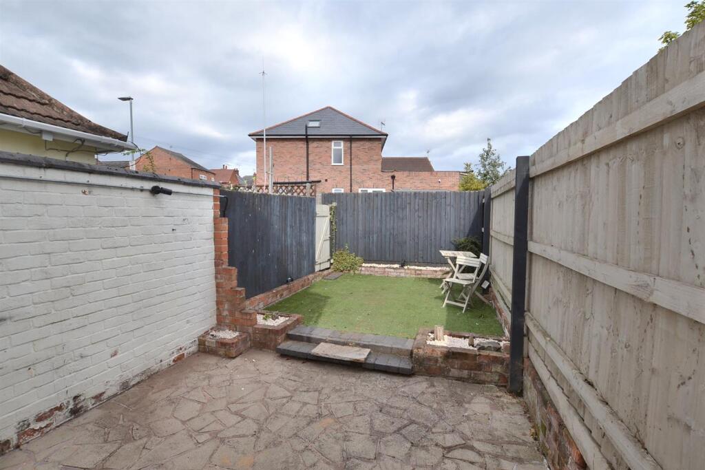 Druids Cottage (10).JPG