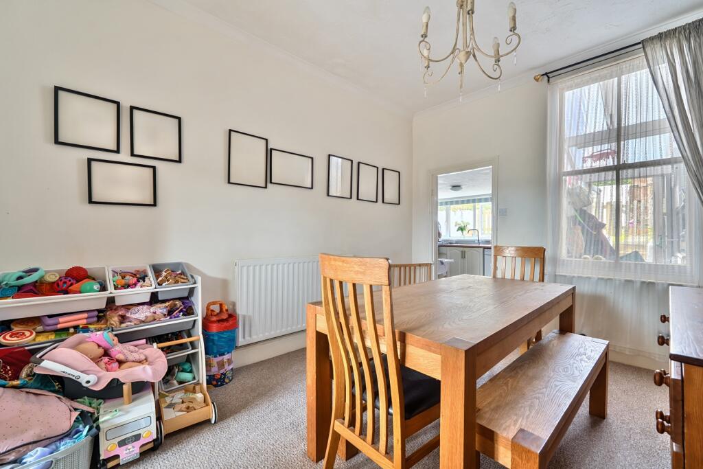 1303551-13-68402e745f579