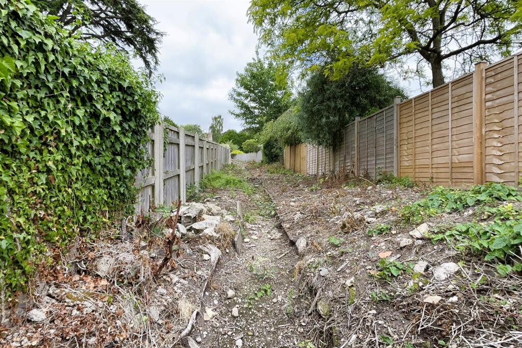 Beckford Gardens, Upper Lansdown Mews Bath, BA1 5H