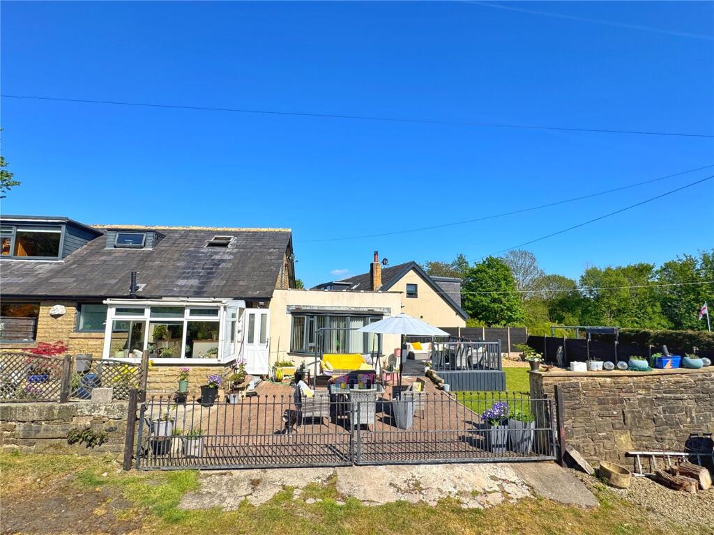 Rear Double Driveway