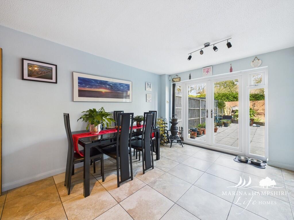 CAM03691G0-PR0047...