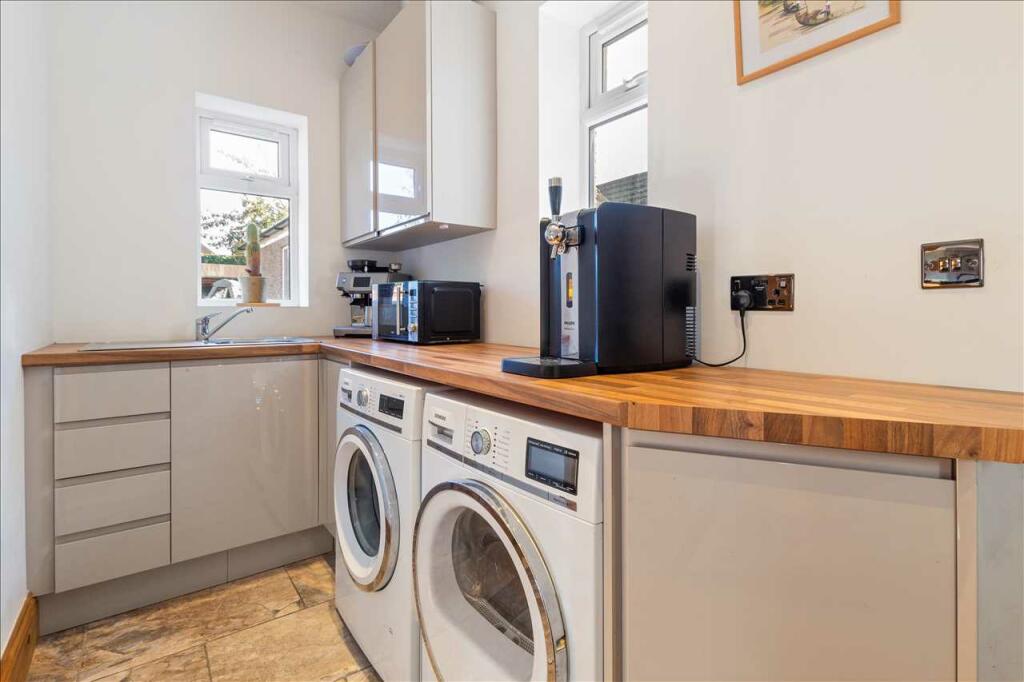 UTILITY ROOM