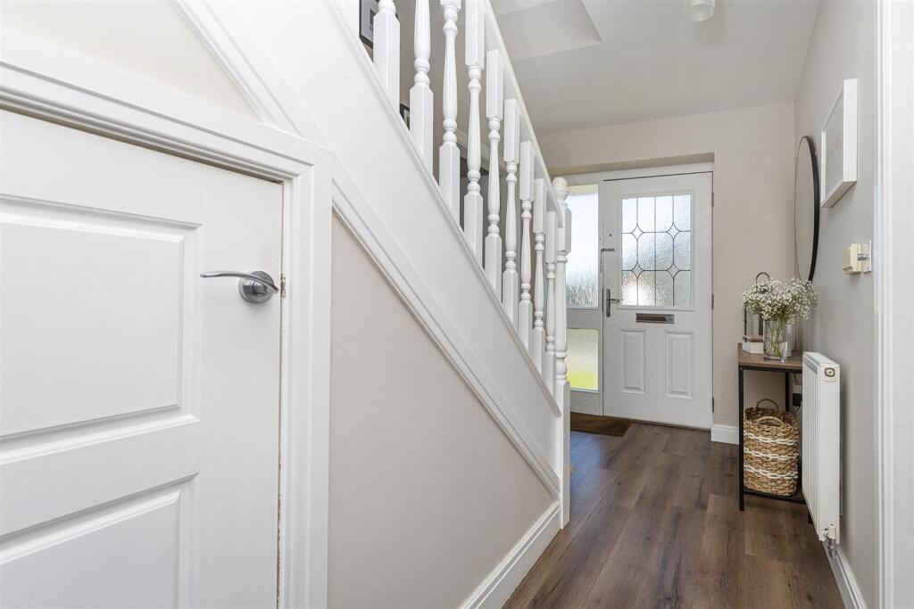Bramleys Estate Agents - Wadsworth Fold - Lindley 