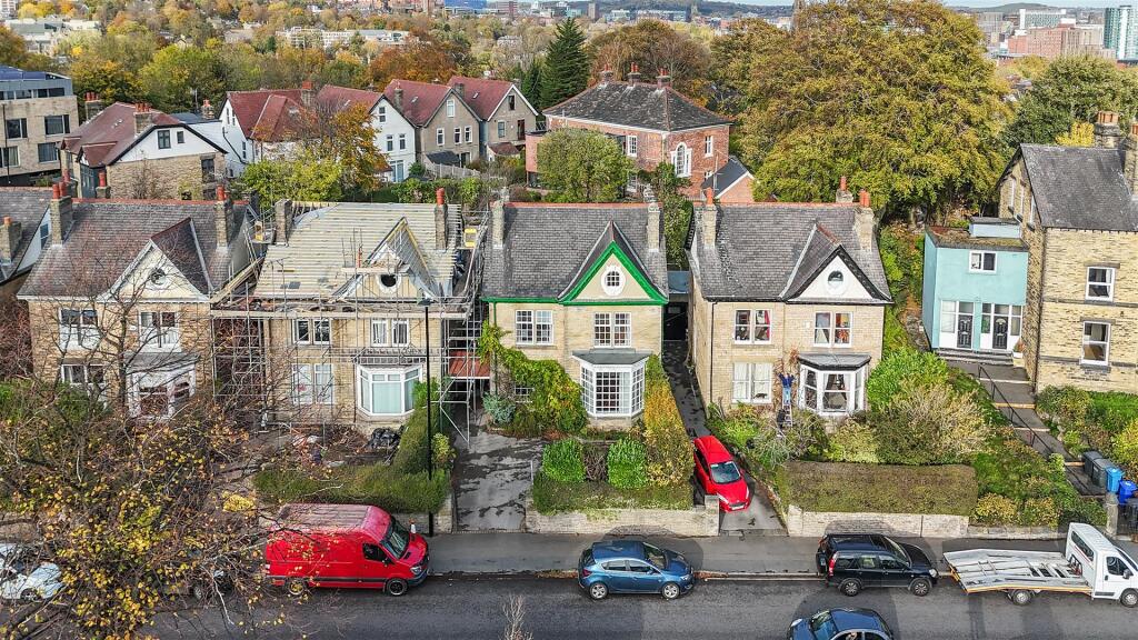 2025-10-29 13.49.15_1.jpg